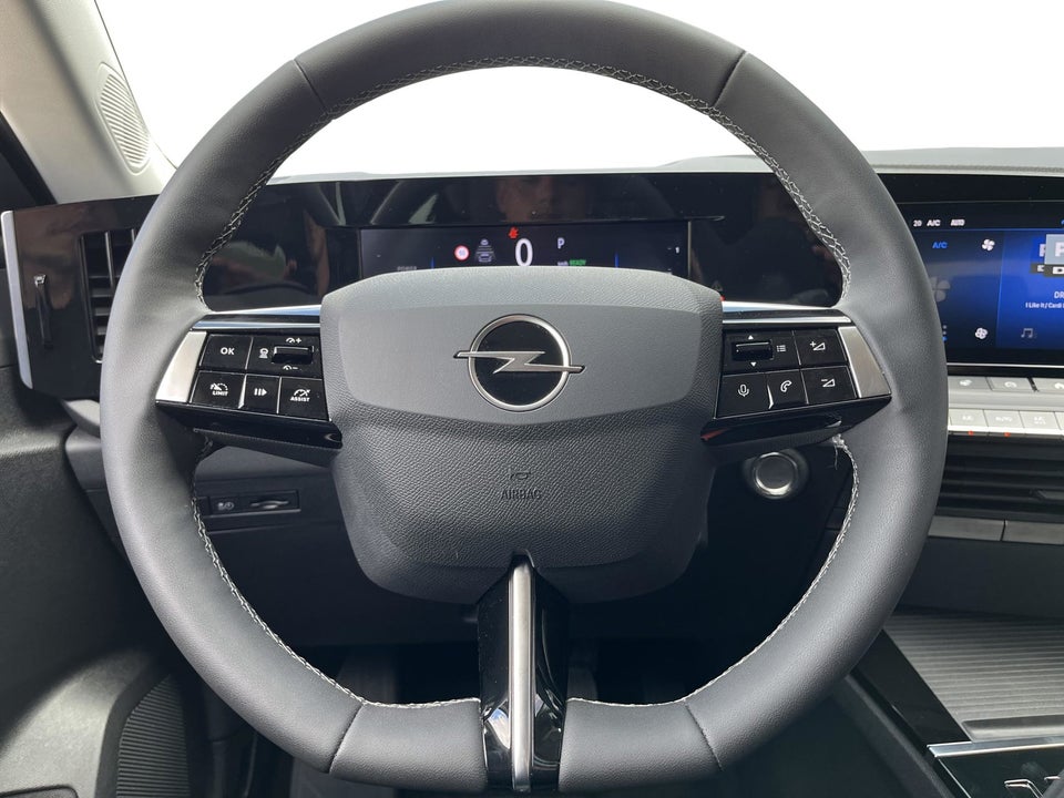 Opel Astra-e 54 Sports Tourer 5d