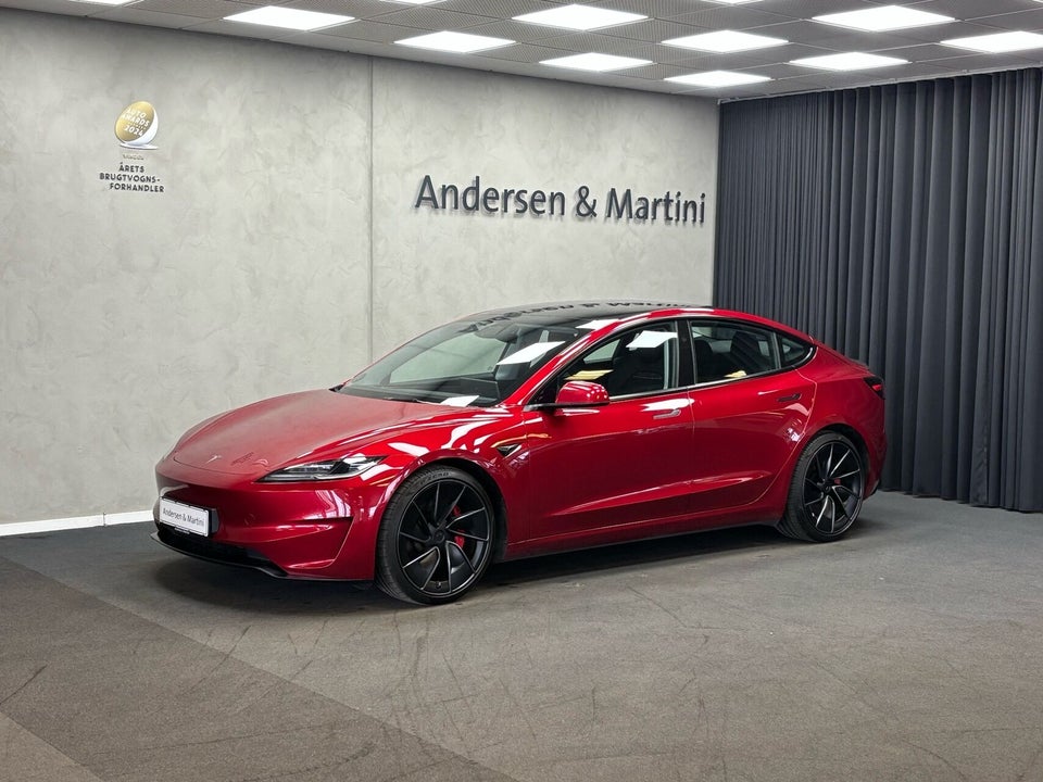 Tesla Model 3 Performance AWD 4d