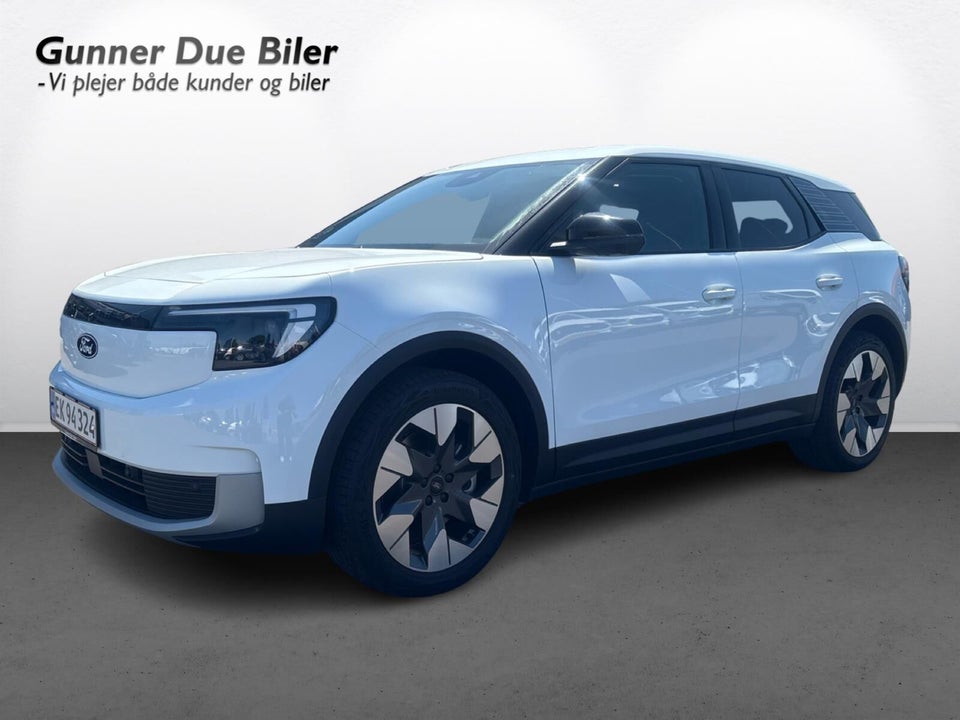 Ford Explorer 82 Premium Extended Range 5d