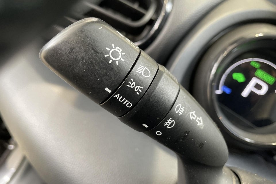 Toyota Yaris 1,5 Hybrid H3 e-CVT 5d