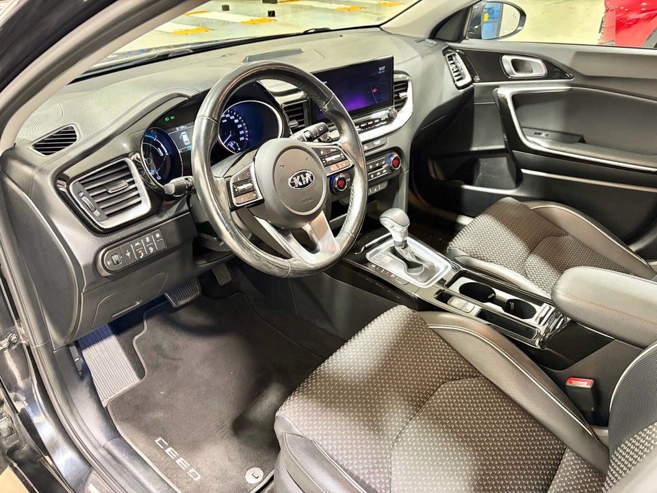 Kia Ceed 1,6 PHEV Upgrade SW DCT 5d