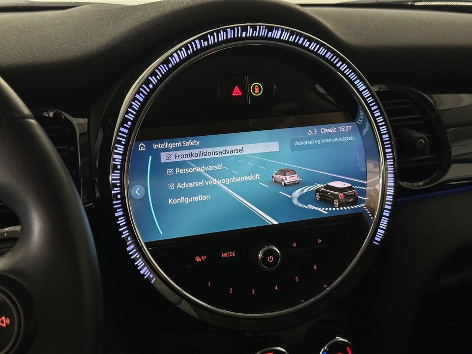 MINI Cooper SE Classic Trim 3d