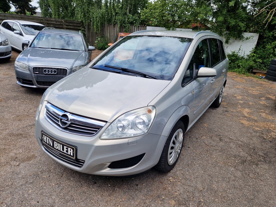 Opel Zafira 1,8 16V Limited 7prs 5d