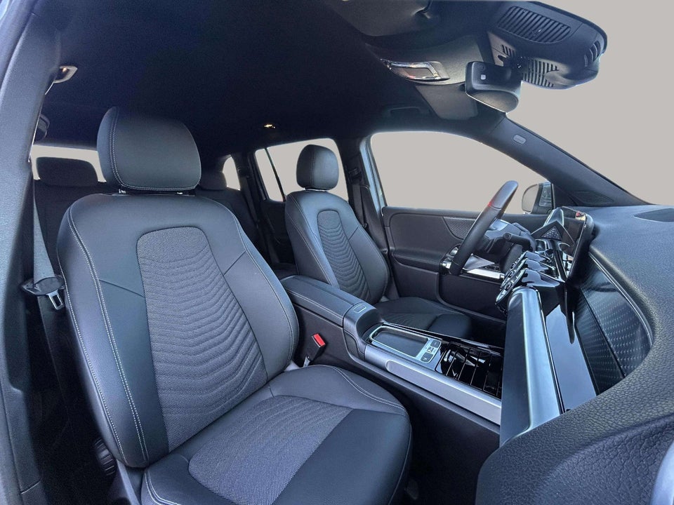 Mercedes EQB250+ Progressive Advance 5d