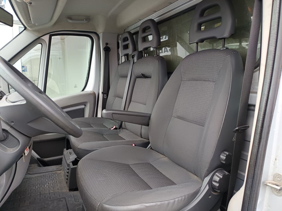 Citroën Jumper 33 2,2 HDi 120 Ladvogn lang 2d