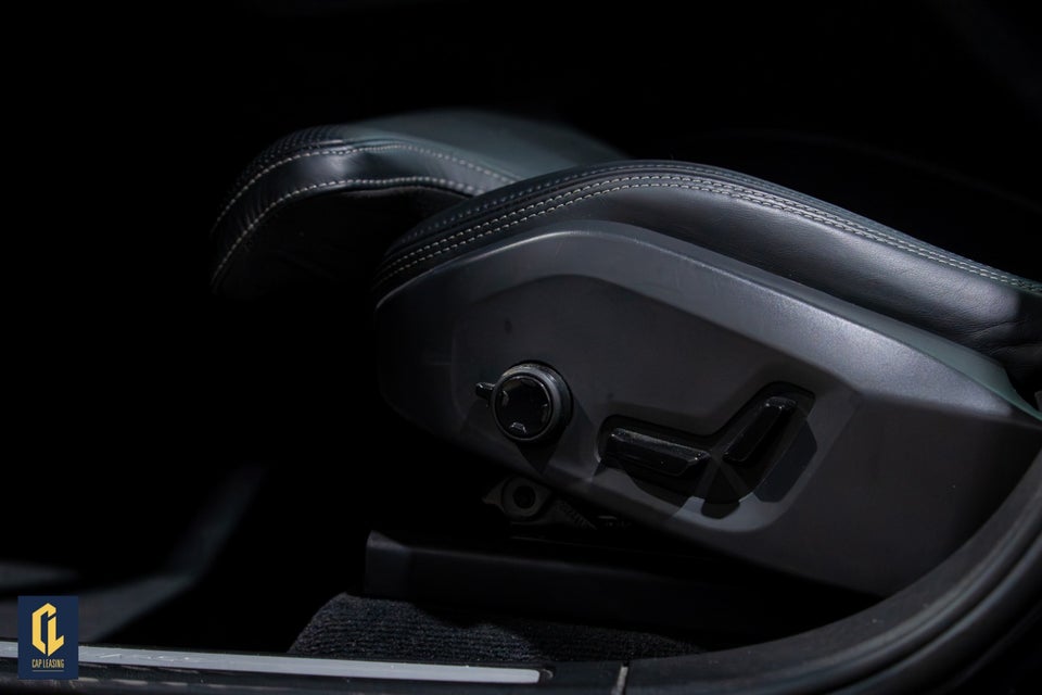 Volvo XC60 2,0 T8 ReCharge Inscription aut. AWD 5d