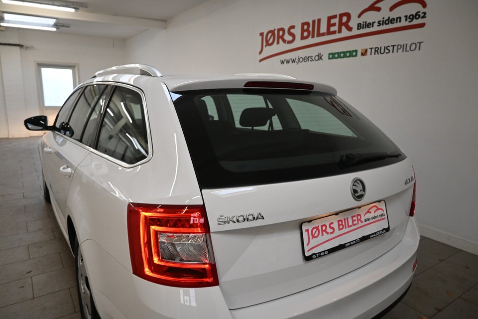 Skoda Octavia 1,2 TSi 105 Elegance Combi DSG 5d