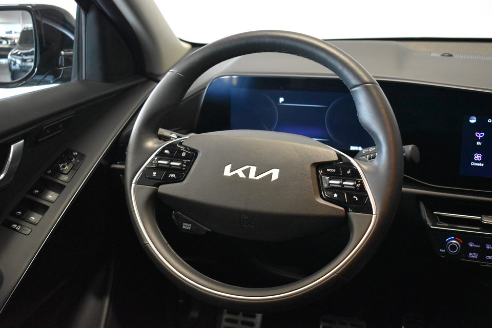 Kia Niro 64 EV Upgrade 5d