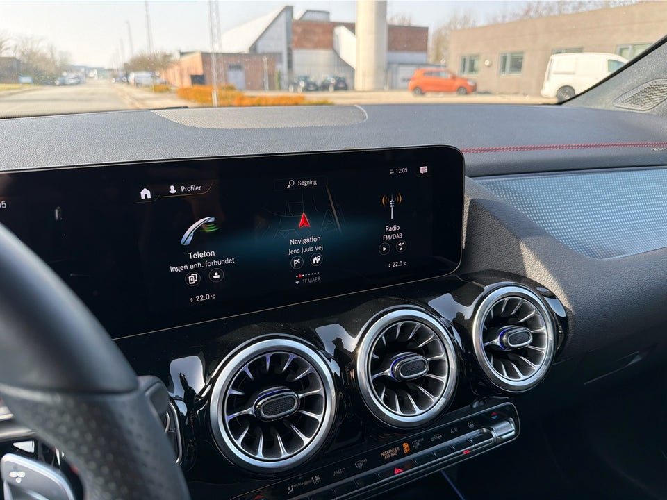 Mercedes EQA250+ AMG Line Premium 5d