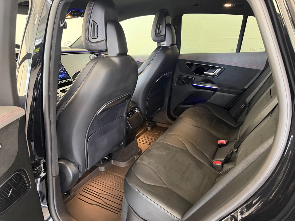 Mercedes EQE350 SUV AMG Advance Plus 4Matic 5d