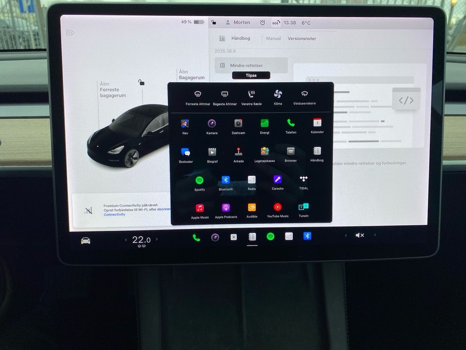 Tesla Model 3 Long Range AWD 4d