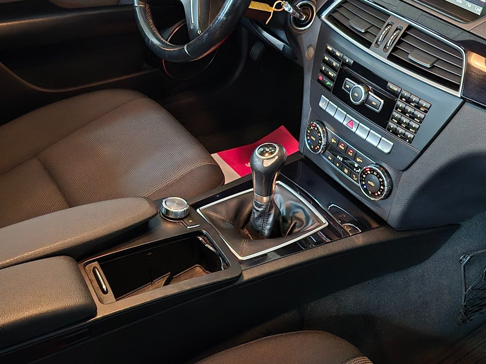 Mercedes C180 2,2 CDi Avantgarde BE 4d