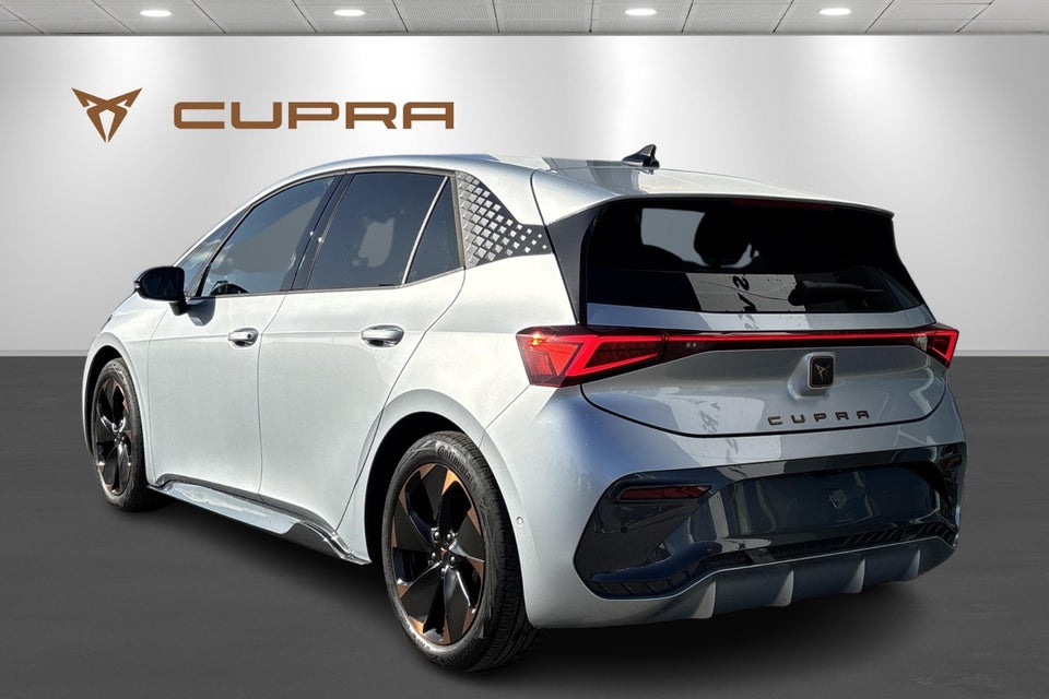 Cupra Born 77 e-Boost 5d