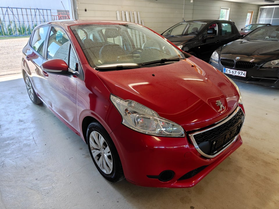 Peugeot 208 1,2 VTi 82 Active 5d