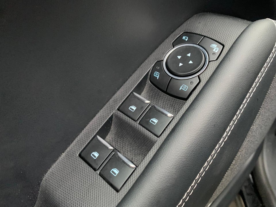 Ford Mustang Mach-E 70 Standard Range 5d