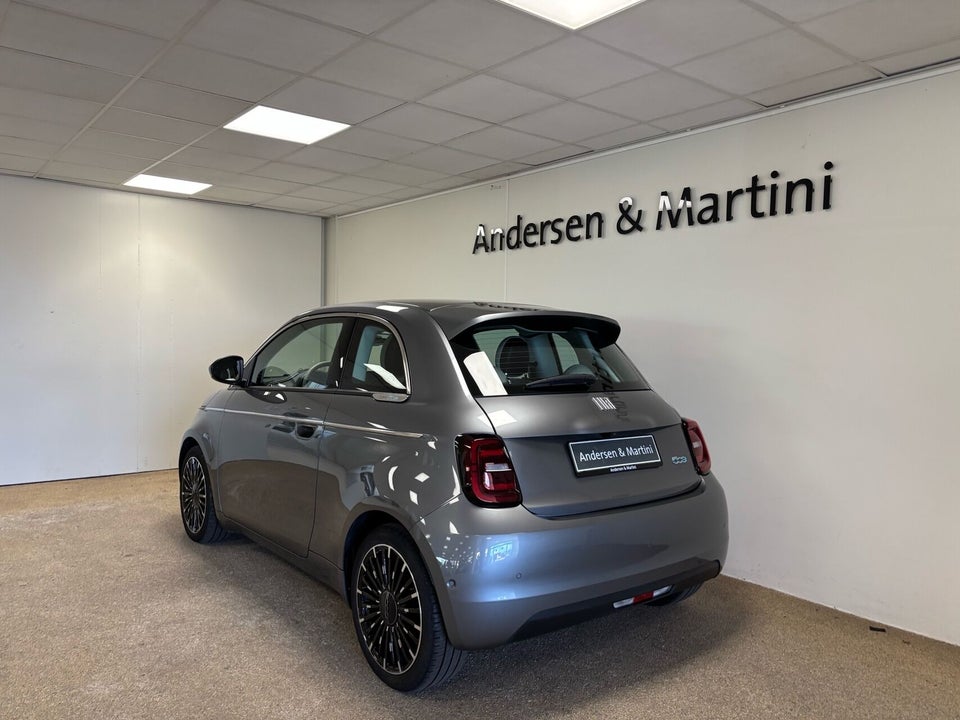 Fiat 500e 42 la Prima by Bocelli 3+1 4d