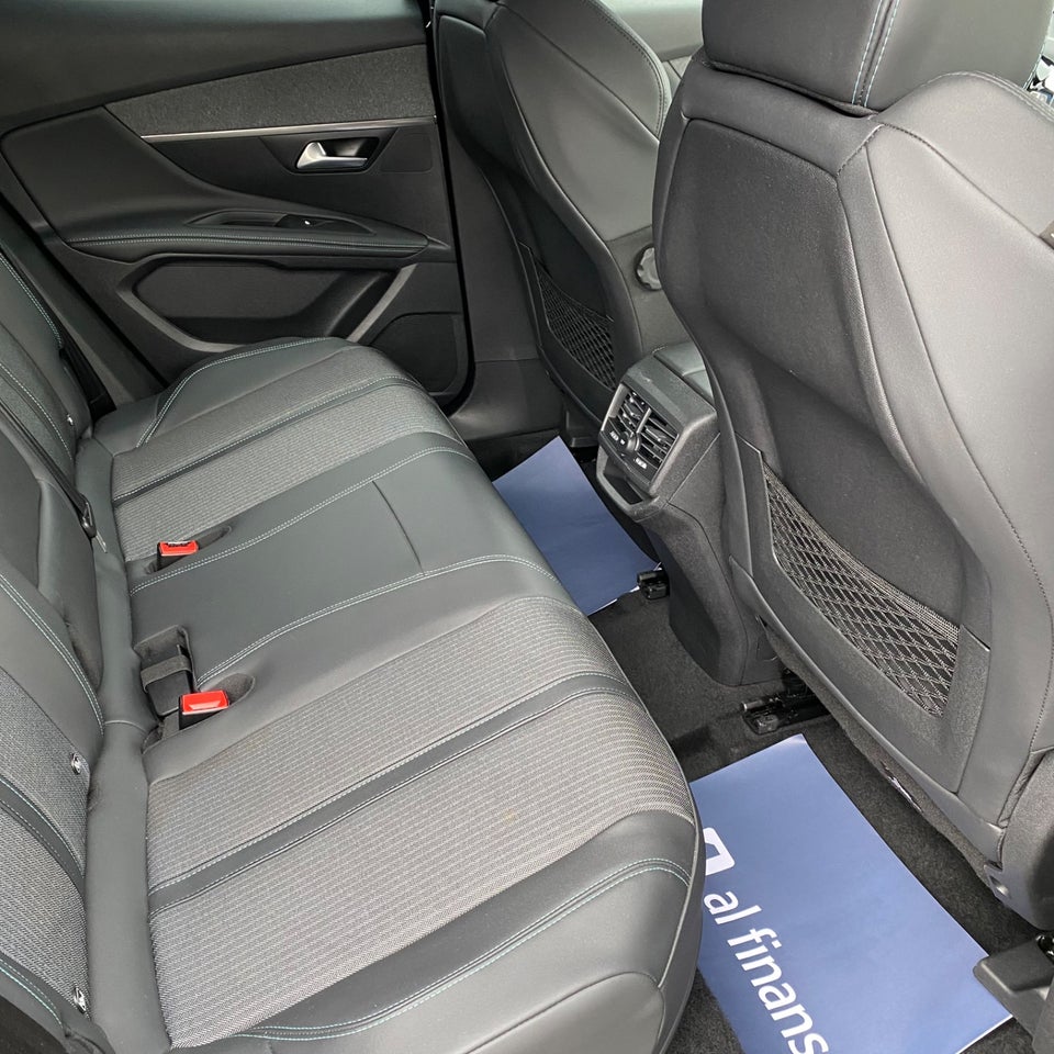 Peugeot 3008 1,6 Hybrid Allure Sport EAT8 5d