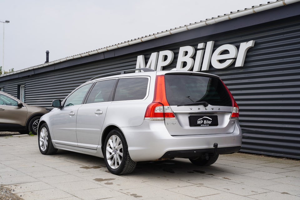Volvo V70 1,6 D2 115 Momentum aut. 5d