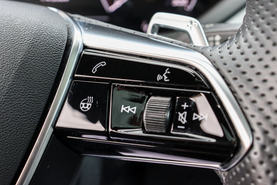 Audi e-tron GT quattro 4d