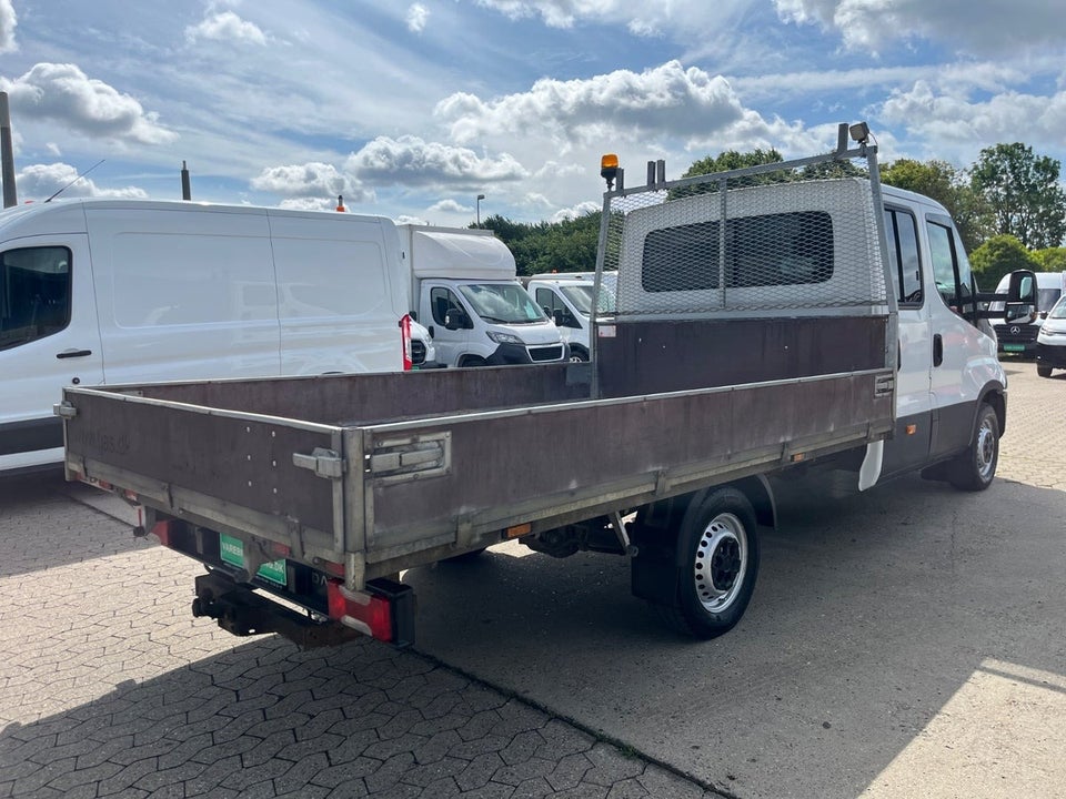 Iveco Daily 2,3 35S12 3000mm Lad 2d