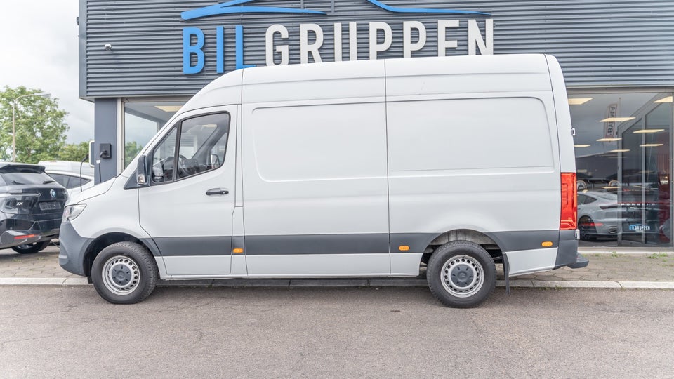 Mercedes Sprinter 316 2,2 CDi A2 Kassevogn aut. RWD