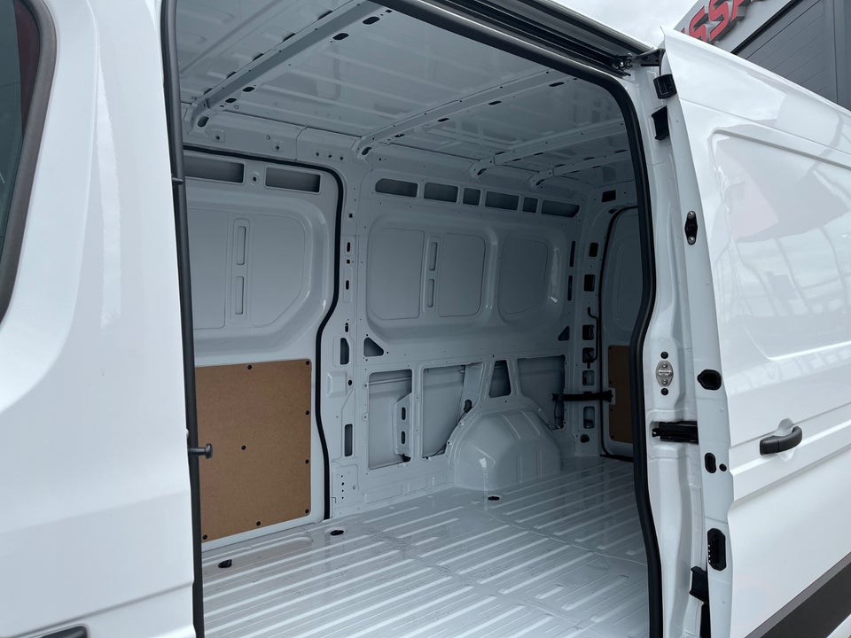 Nissan Interstar 2,0 dCi 170 L3H2 Tekna aut. Van