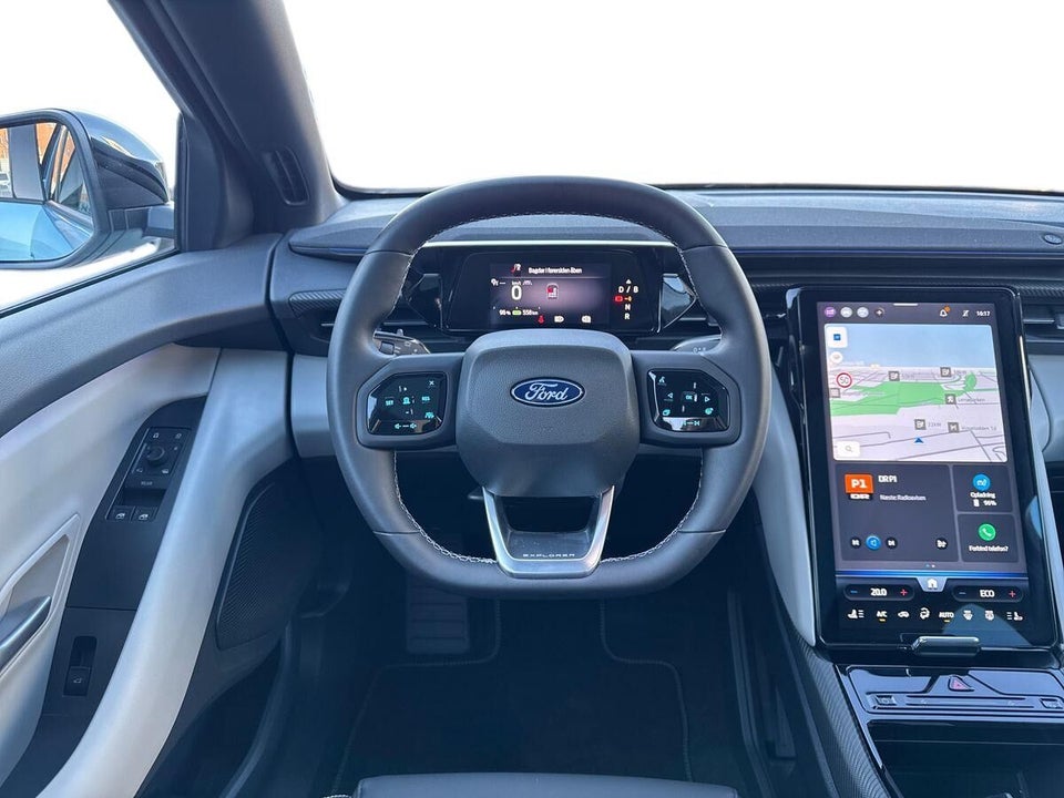 Ford Explorer 77 Premium Extended Range 5d