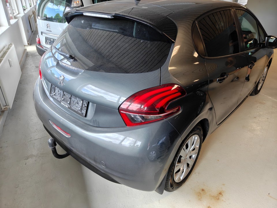 Peugeot 208 1,6 BlueHDi 100 Active+ 5d