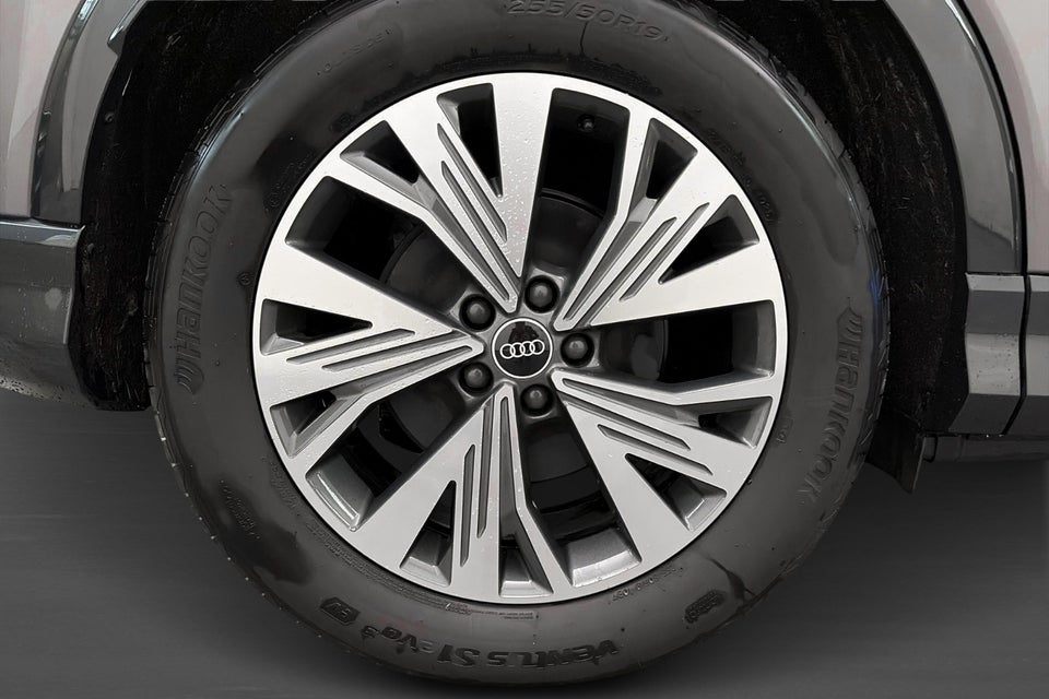 Audi Q4 e-tron 40 Attitude 5d