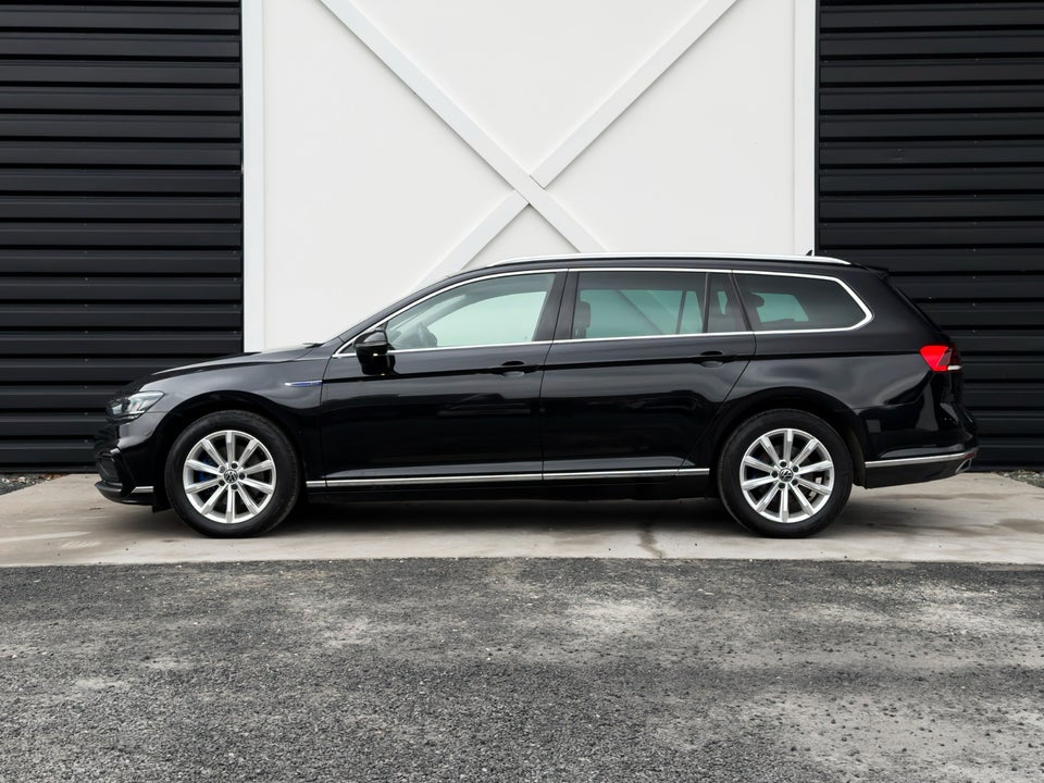 VW Passat 1,4 GTE High Variant DSG 5d
