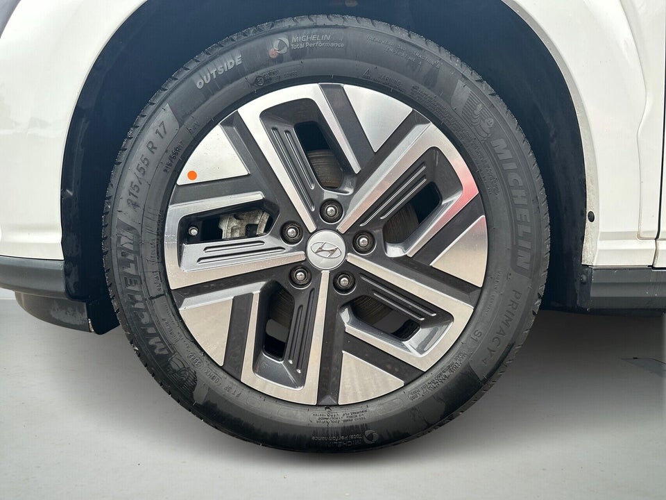 Hyundai Kona 39 EV Select 5d