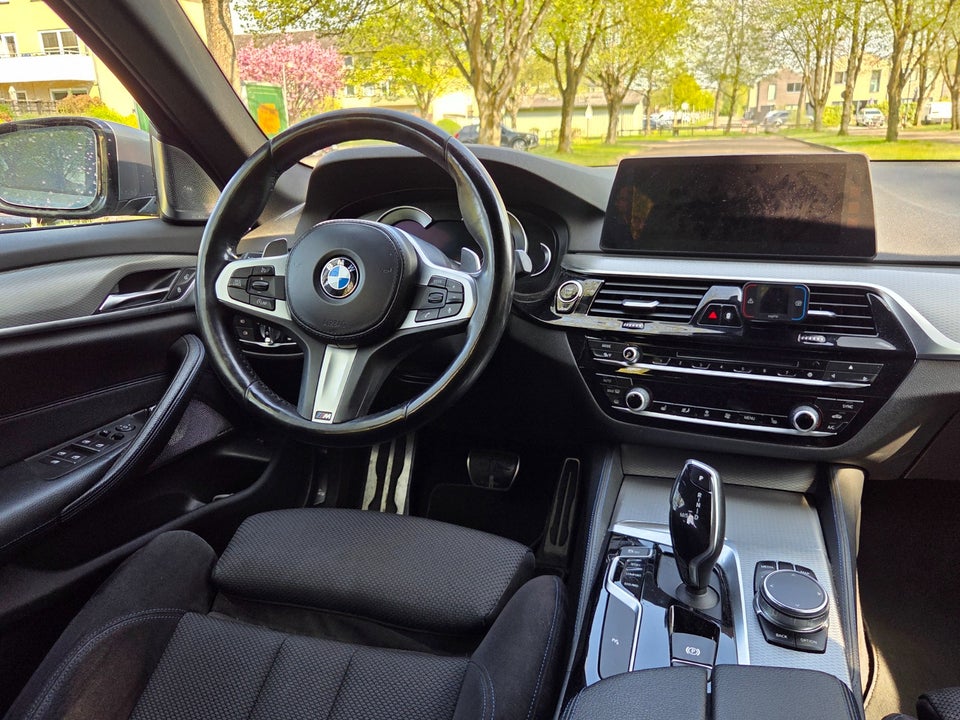 BMW 530d 3,0 M-Sport aut. 4d