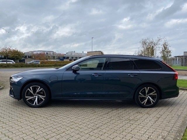 Volvo V90 2,0 T6 ReCharge Momentum aut. AWD Van 5d