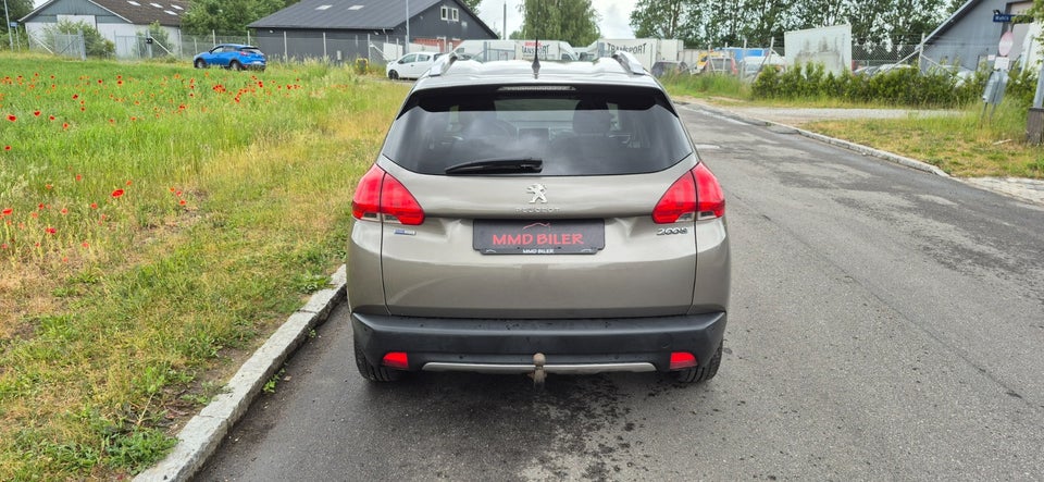 Peugeot 2008 1,2 VTi 82 Allure 5d