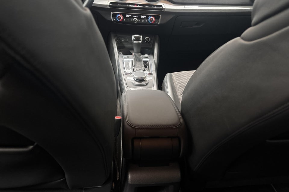 Audi Q2 35 TFSi Prestige S-tr. 5d