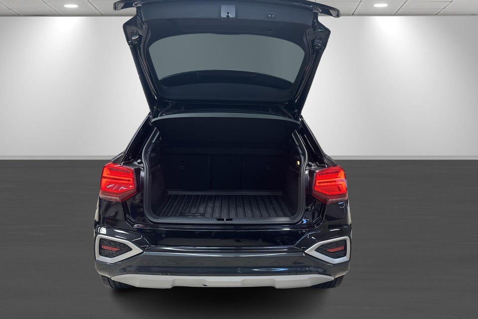 Audi Q2 35 TFSi Prestige S-tr. 5d
