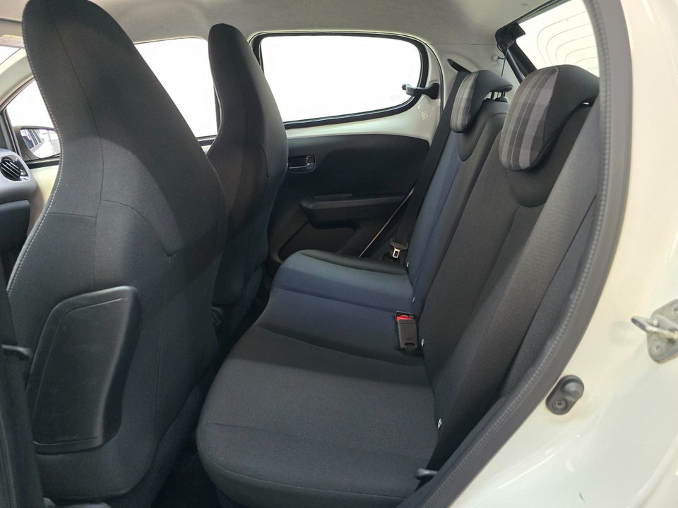 Peugeot 108 1,0 e-VTi 72 Active 5d