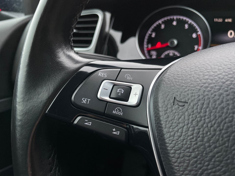 VW Golf VII 1,4 TSi 122 Highline DSG BMT 5d