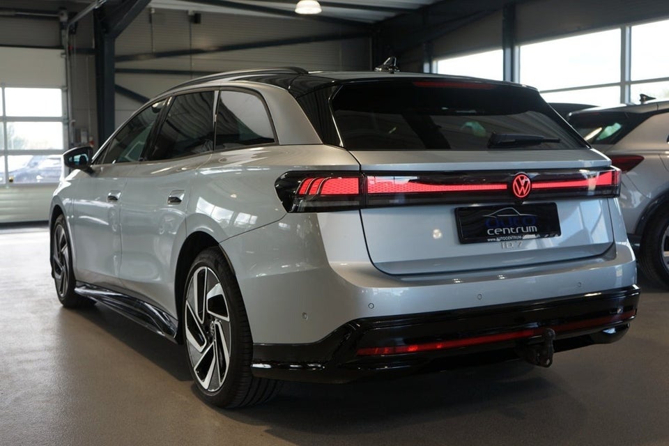 VW ID.7 86 Style S Tourer 5d