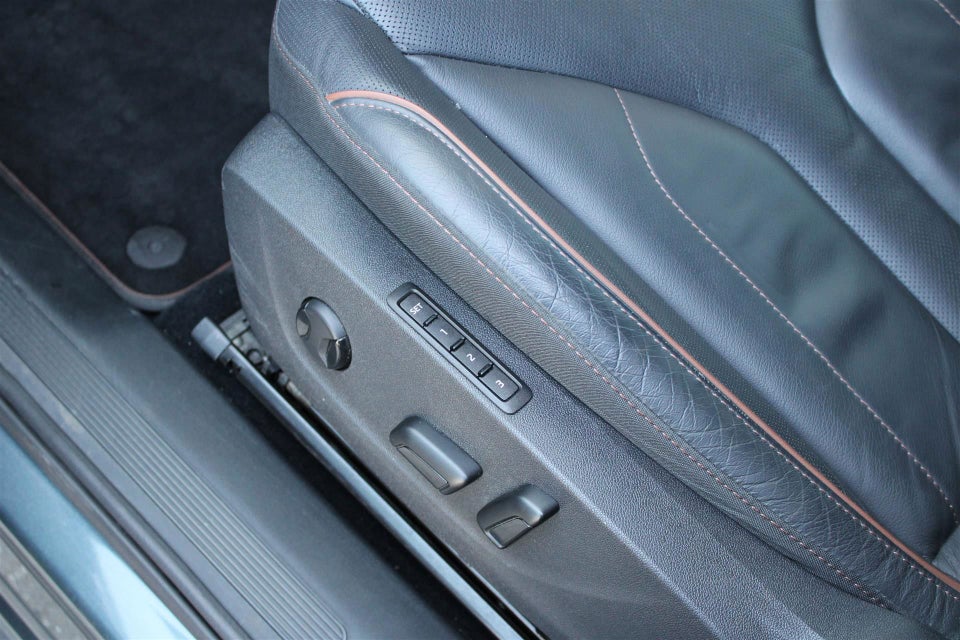 Skoda Enyaq 80 iV Suite 5d