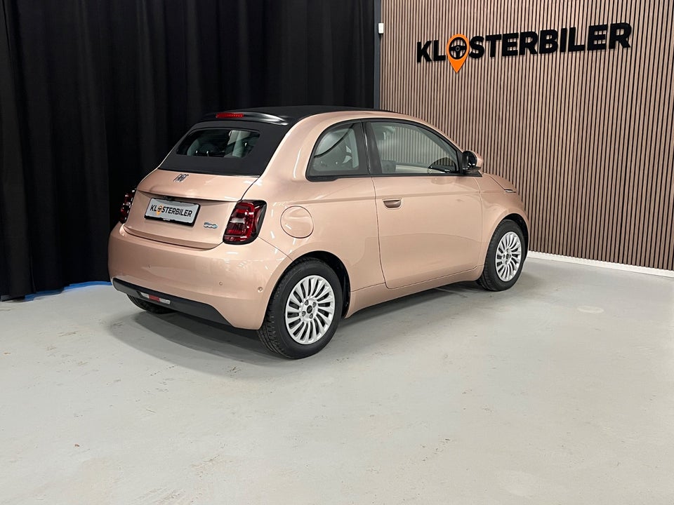 Fiat 500e 42 Icon Cabrio 2d