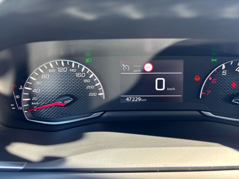 Peugeot 208 1,2 PureTech 75 Active+ 5d