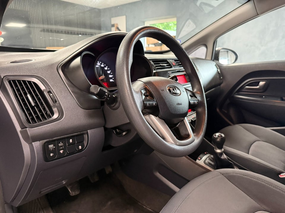 Kia Rio 1,2 CVVT World Cup 5d