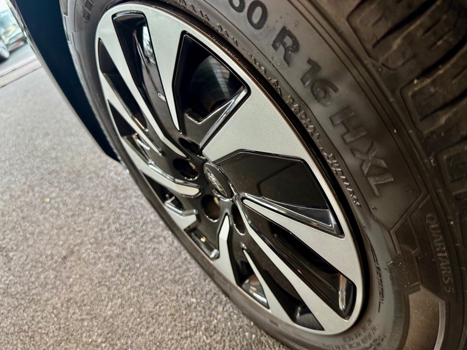 Ford Focus 1,0 EcoBoost mHEV Titanium 5d