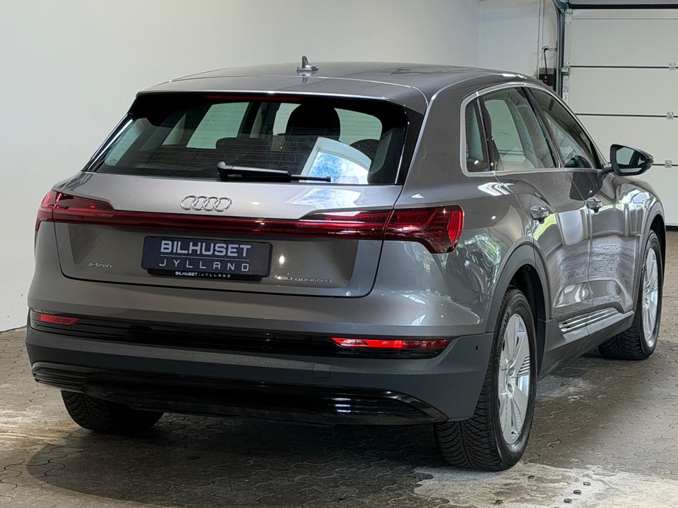 Audi e-tron 50 quattro 5d