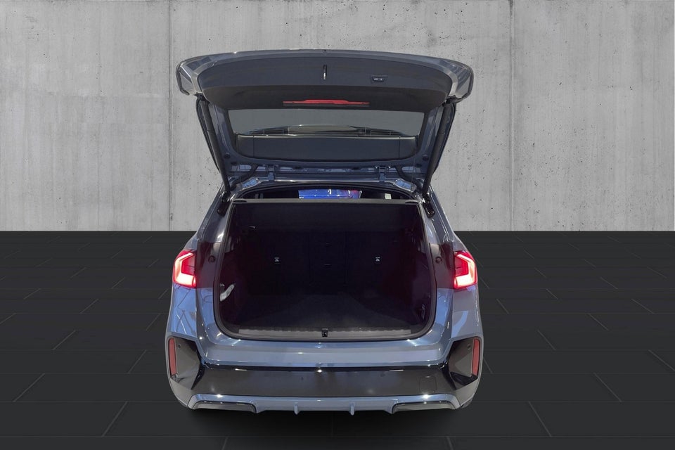 BMW iX1 eDrive20 M-Sport 5d