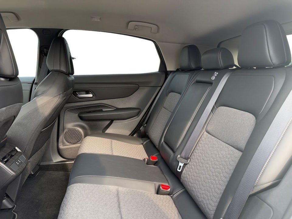 Nissan Ariya 87 Advance 5d