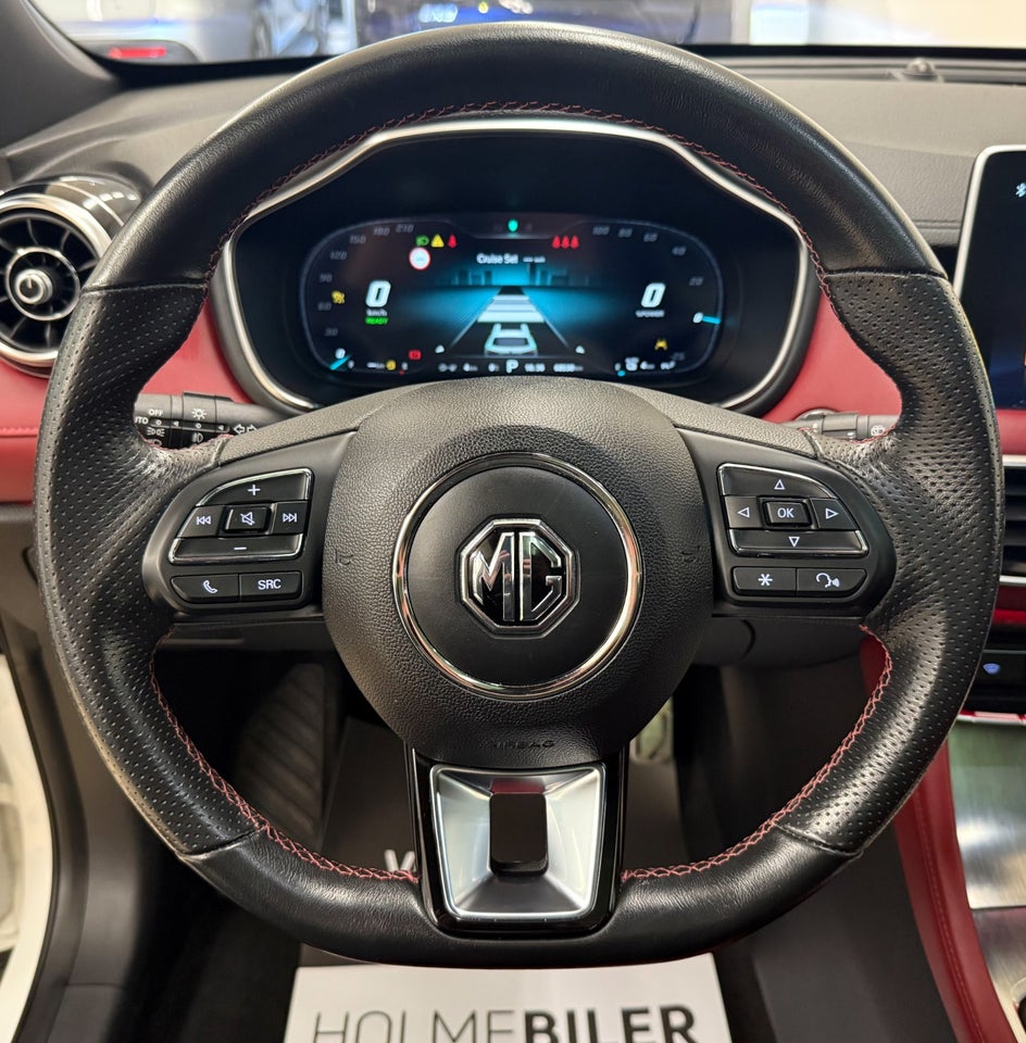 MG EHS 1,5 PHEV Luxury 5d