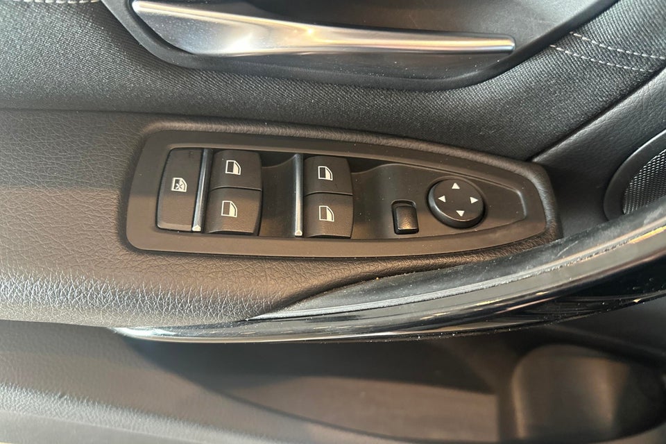 BMW 320d 2,0 Touring Executive aut. 5d