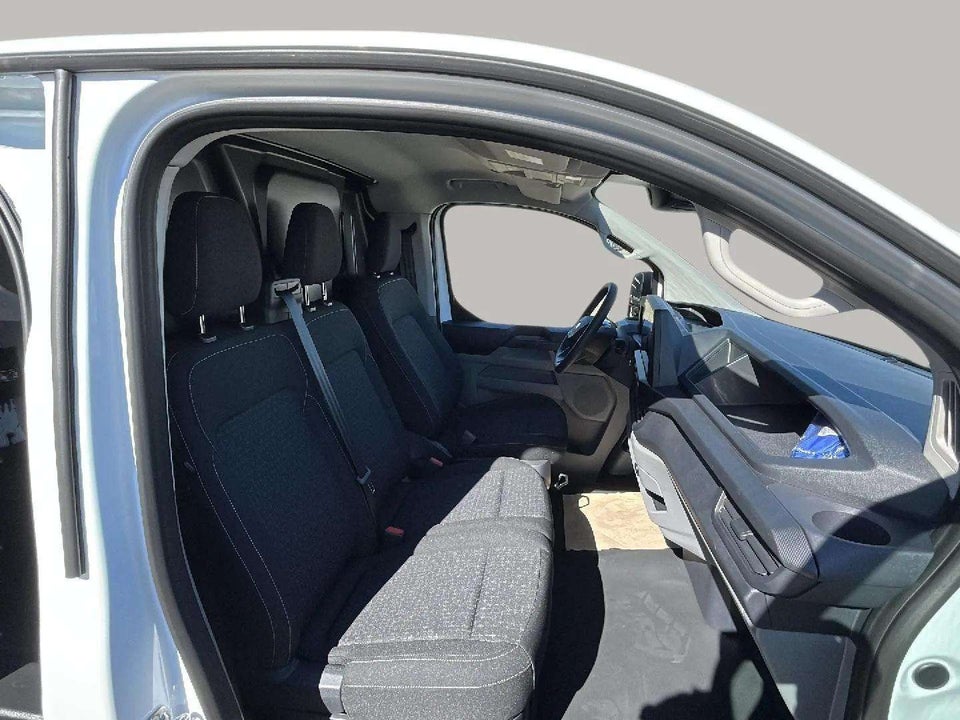 Ford Transit Custom 320 L1 2,5 PHEV Trend CVT